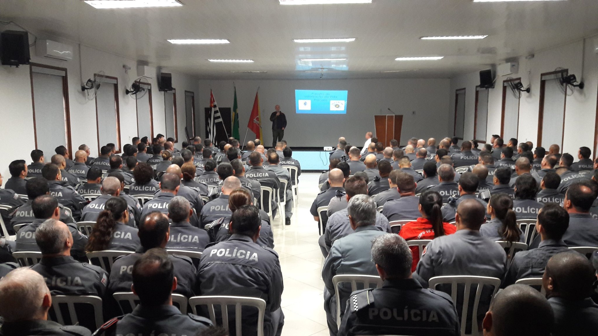 24072019-palestrante3.jpg